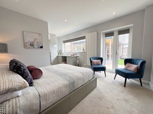 Photo 9- click for photo gallery